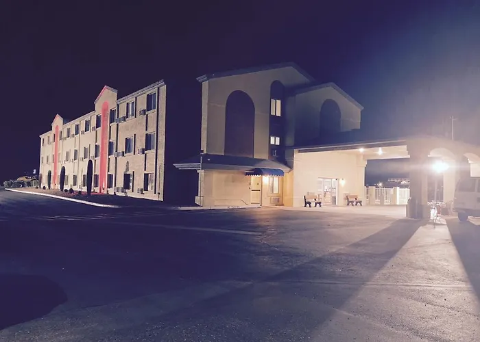 Americas Choice & Hotel